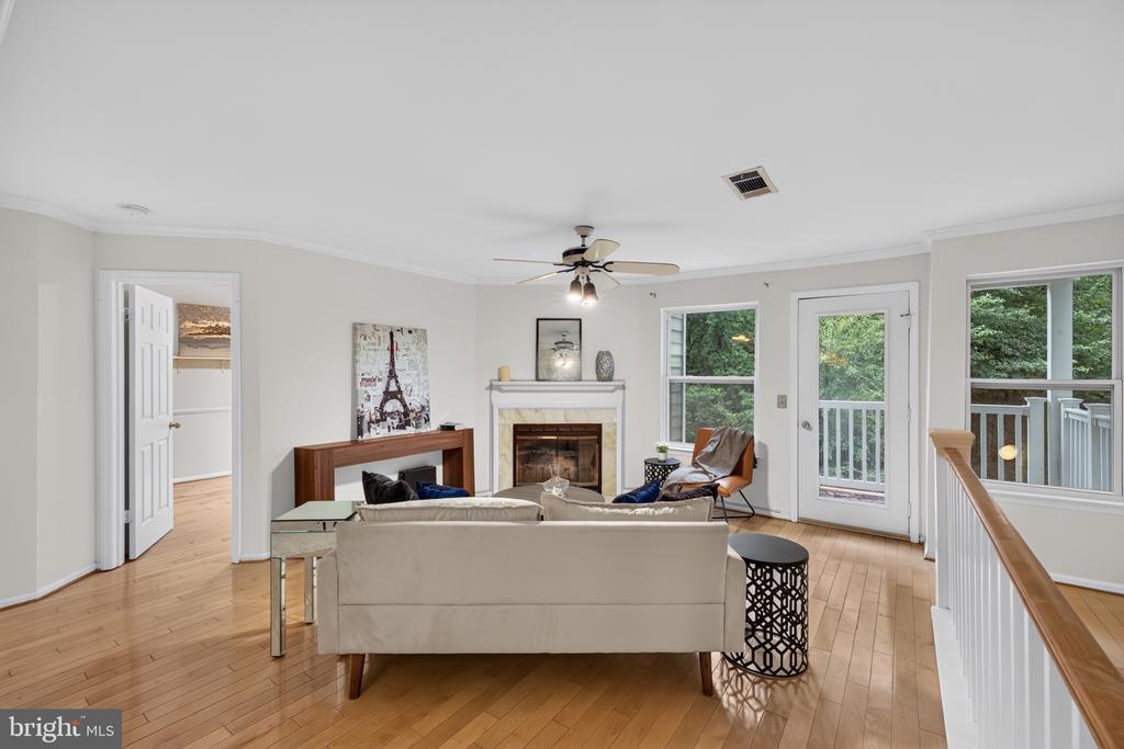 5822 INMAN PARK CIRCLE Unit: 709