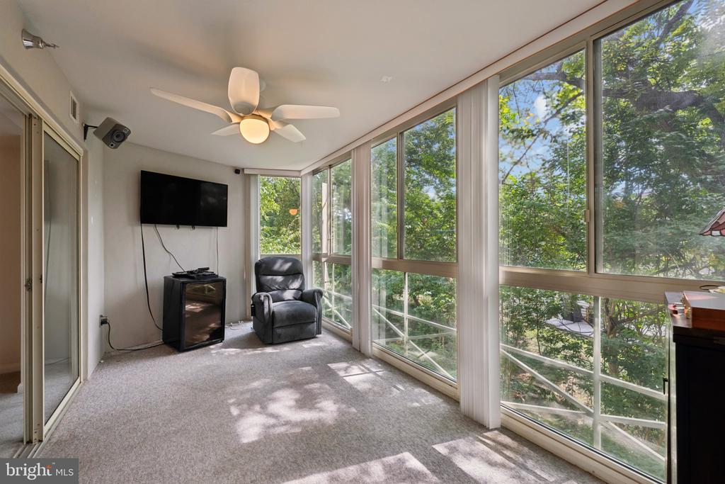 14800 PENNFIELD CIRCLE Unit: 301