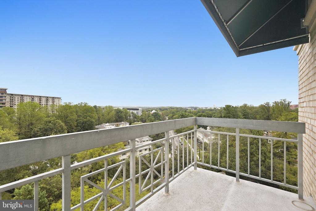 5450 WHITLEY PARK TERRACE Unit: 910