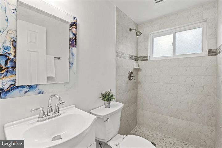 3908 SPRUELL COURT