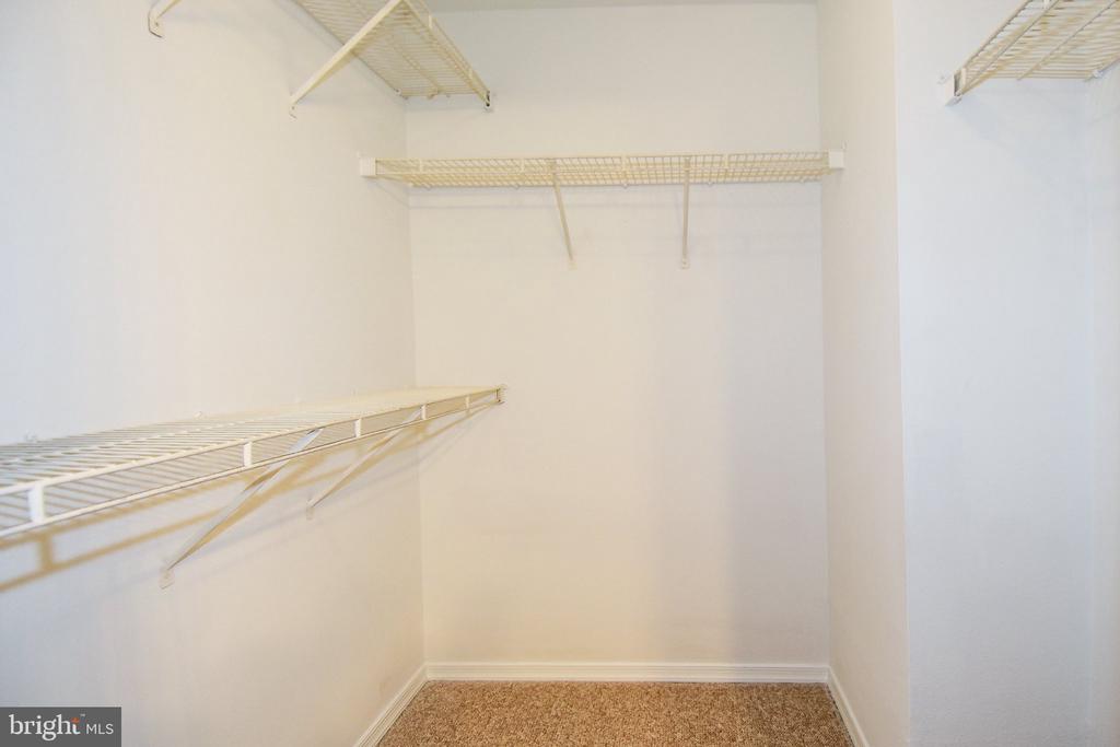 11800 OLD GEORGETOWN ROAD Unit: 1330
