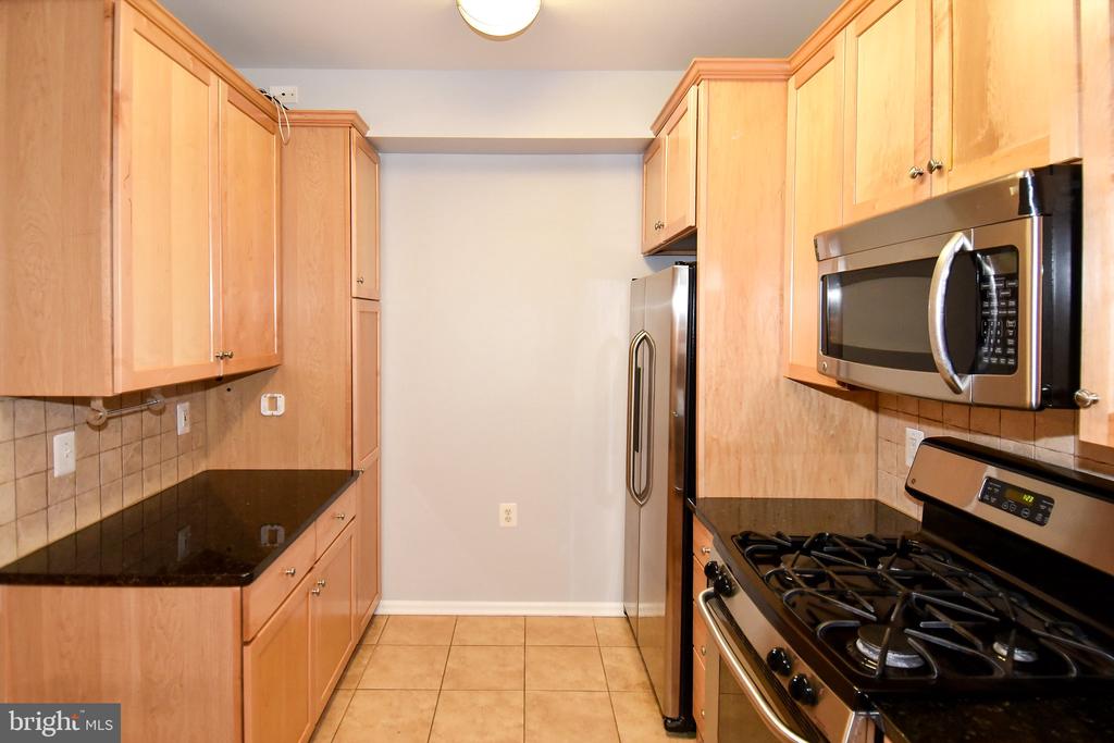 11800 OLD GEORGETOWN ROAD Unit: 1330