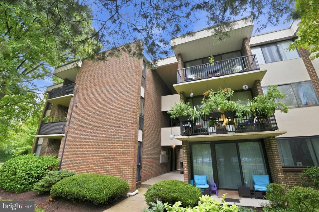 2105 WALSH VIEW TERRACE Unit: 15-301