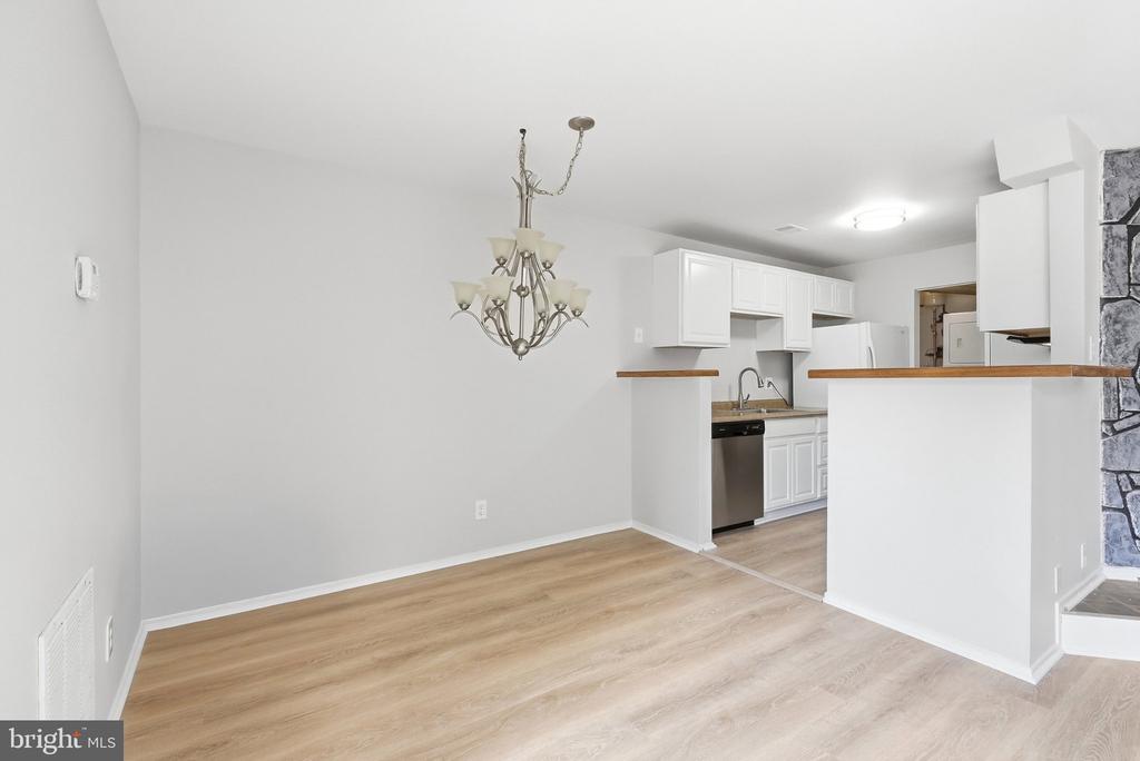 13121 WONDERLAND WAY Unit: 13-138