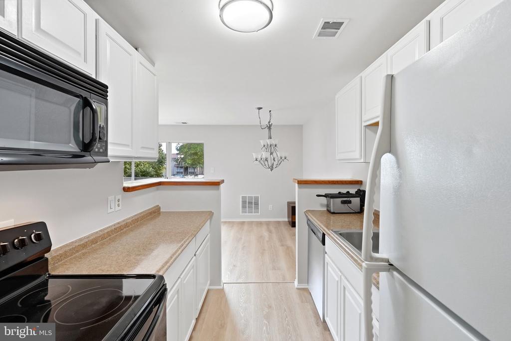 13121 WONDERLAND WAY Unit: 13-138
