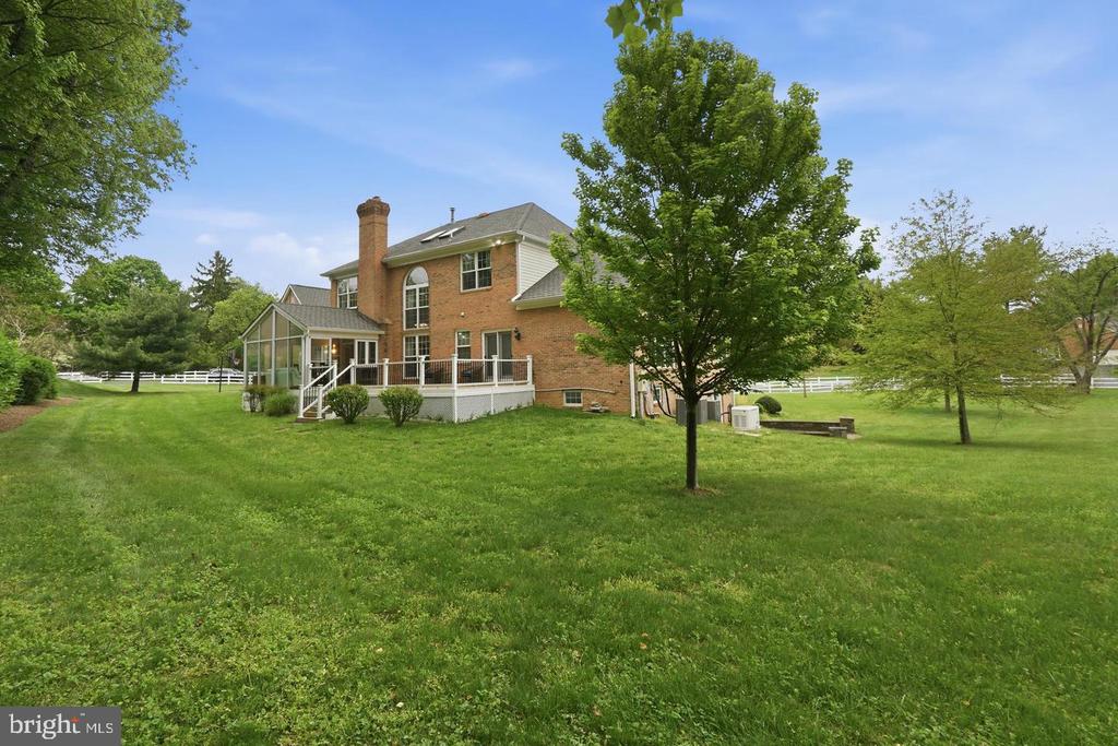 13010 BOSWELL COURT
