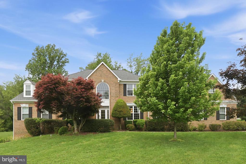 13010 BOSWELL COURT