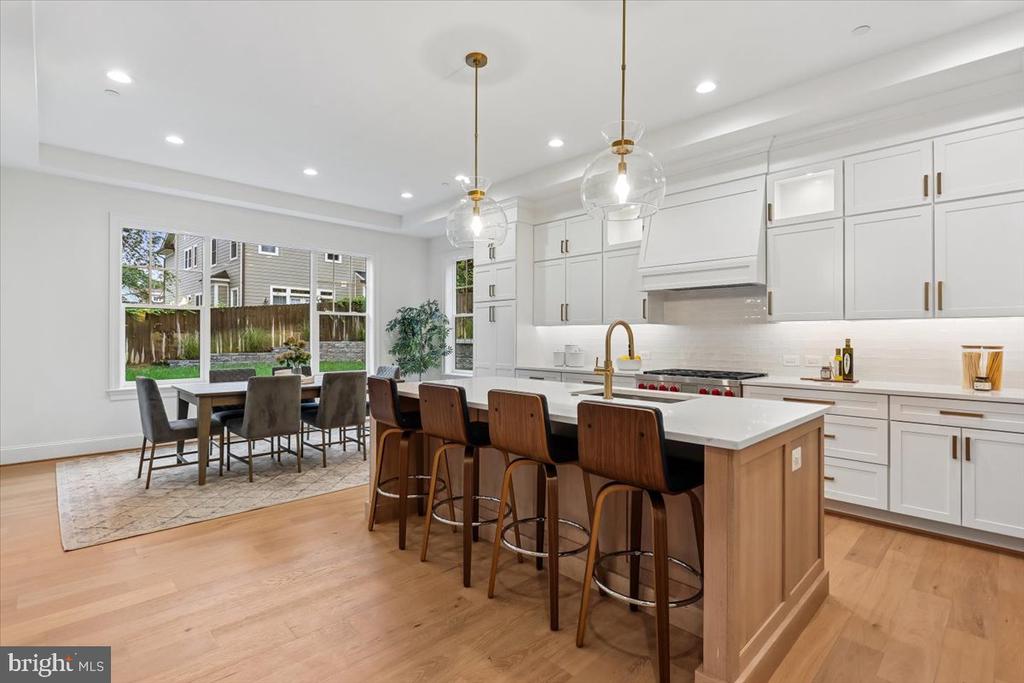 7610 NEWMARKET DRIVE