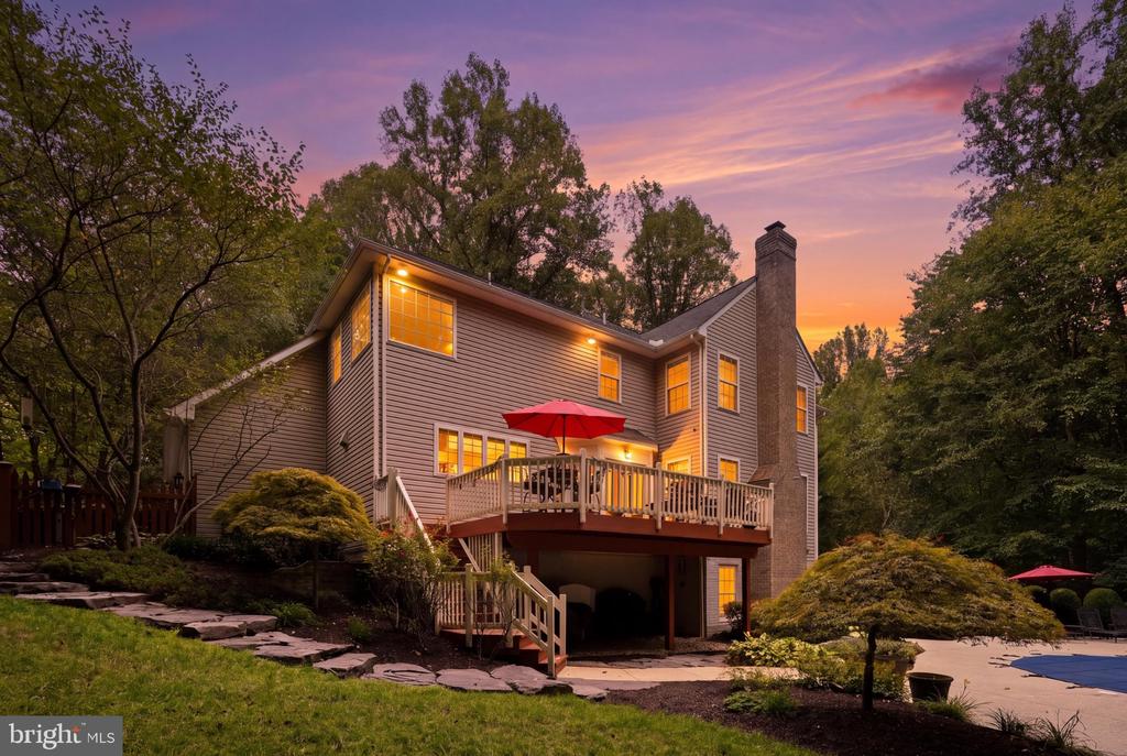 12041 GREAT ELM DRIVE