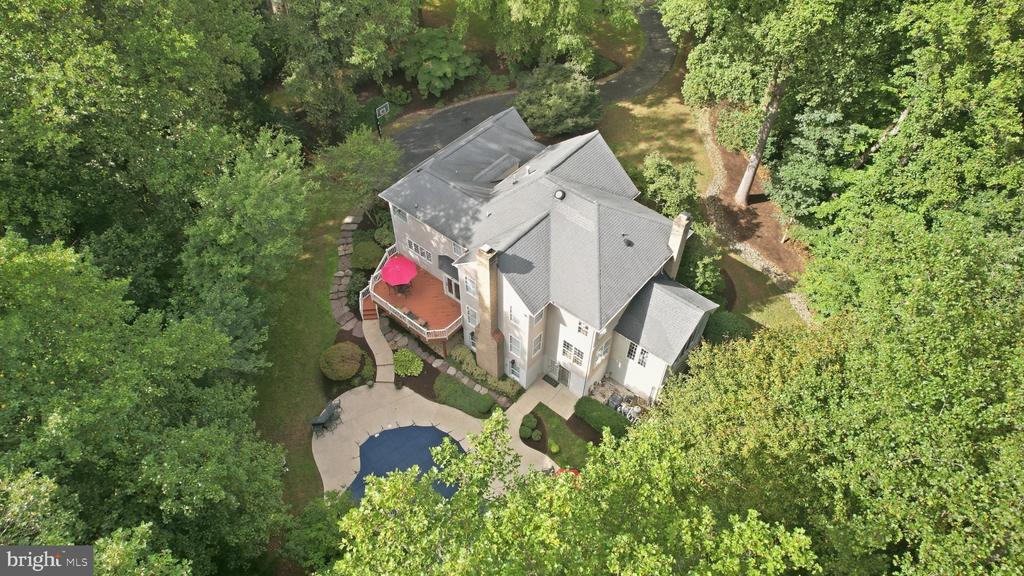 12041 GREAT ELM DRIVE