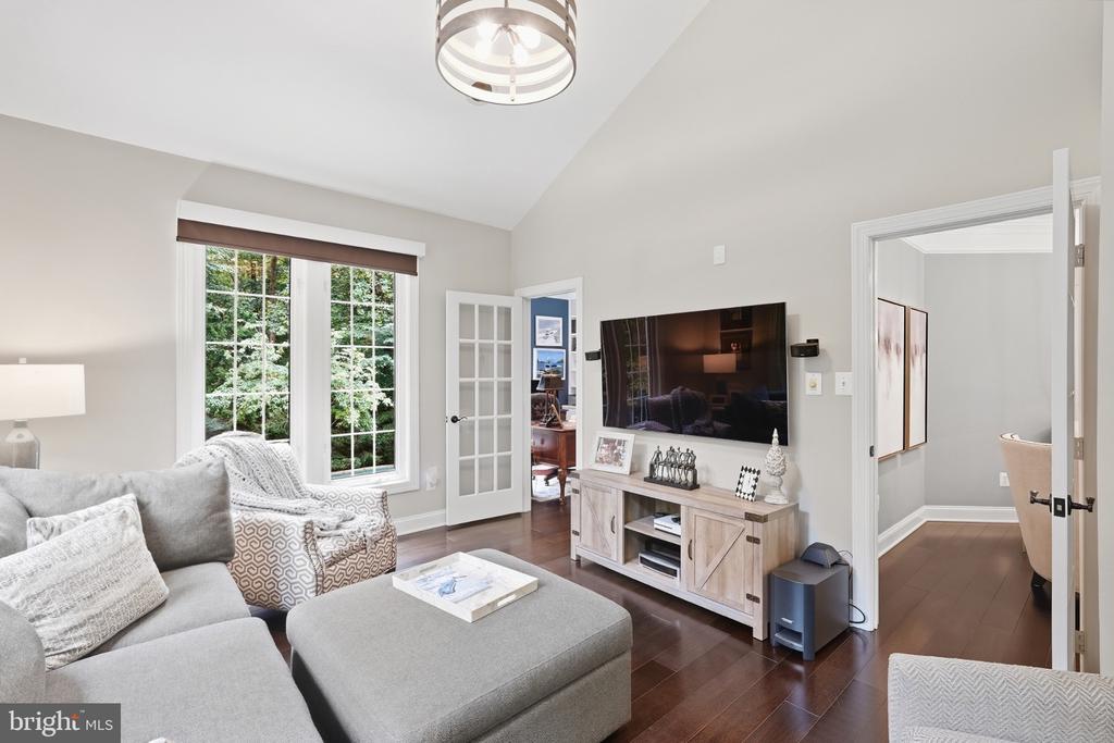 12041 GREAT ELM DRIVE