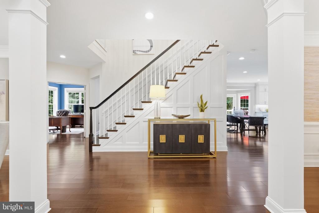 12041 GREAT ELM DRIVE