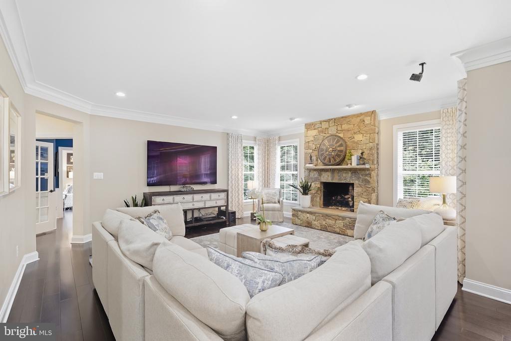12041 GREAT ELM DRIVE
