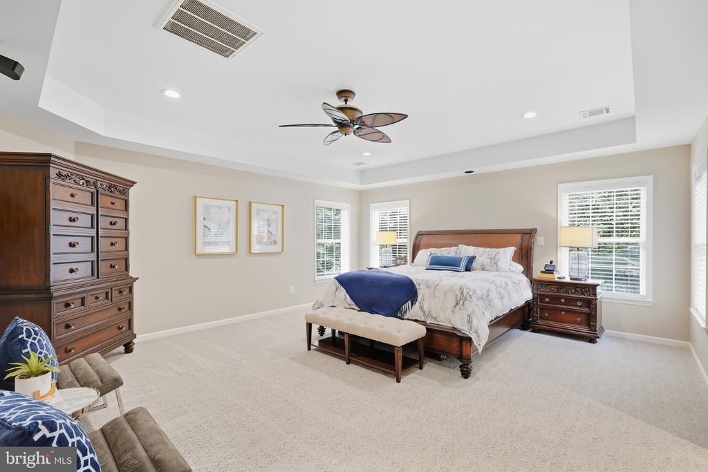 12041 GREAT ELM DRIVE