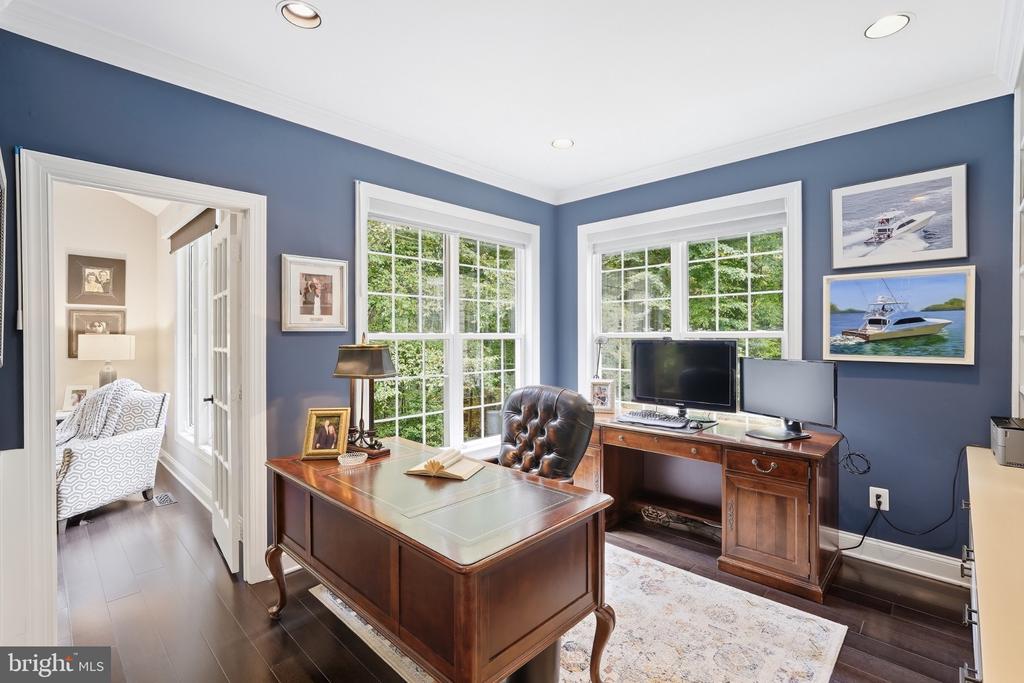 12041 GREAT ELM DRIVE