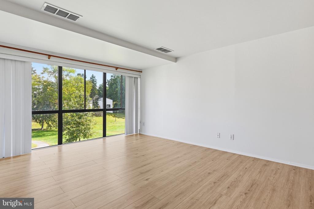 19007 MILLS CHOICE ROAD Unit: 3