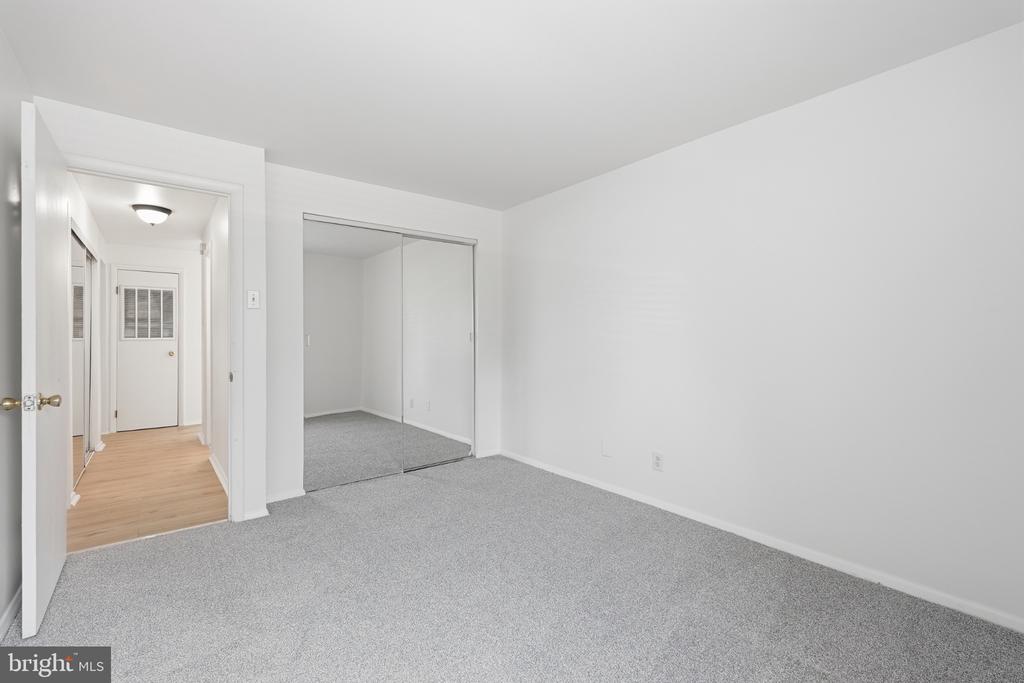 19007 MILLS CHOICE ROAD Unit: 3