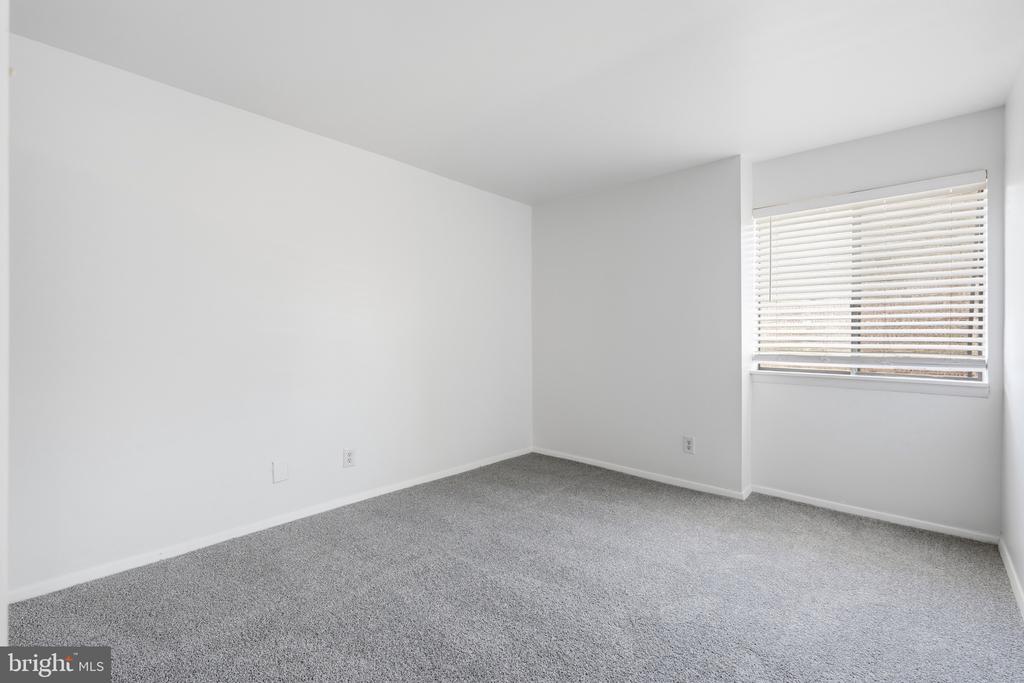 19007 MILLS CHOICE ROAD Unit: 3