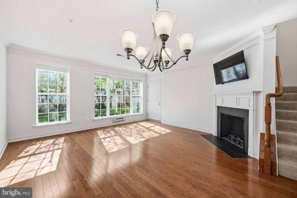 22956 SPICEBUSH DRIVE Unit: 1411