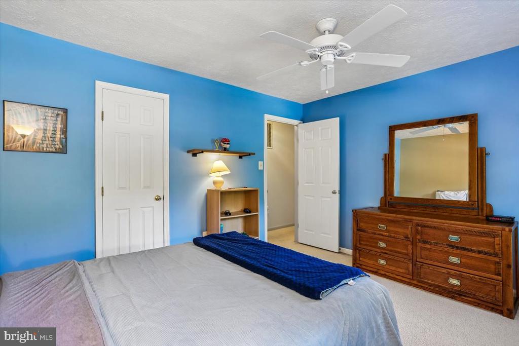 139 AMBERLEIGH DRIVE