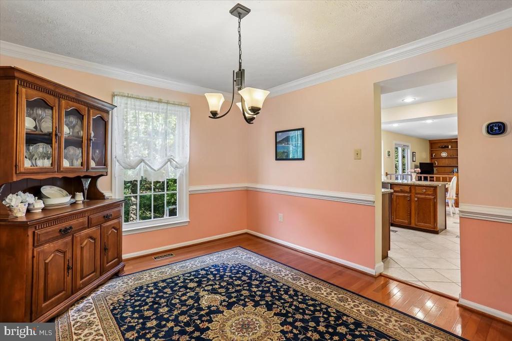 139 AMBERLEIGH DRIVE