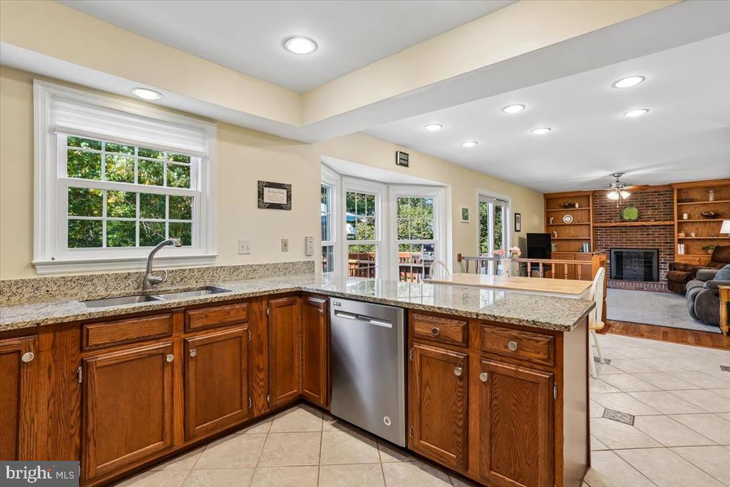 139 AMBERLEIGH DRIVE