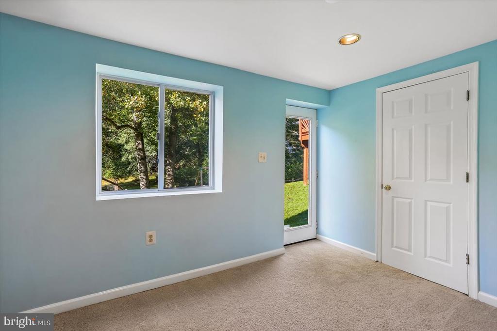 139 AMBERLEIGH DRIVE