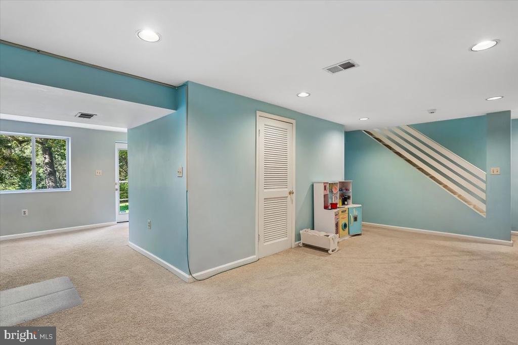 139 AMBERLEIGH DRIVE