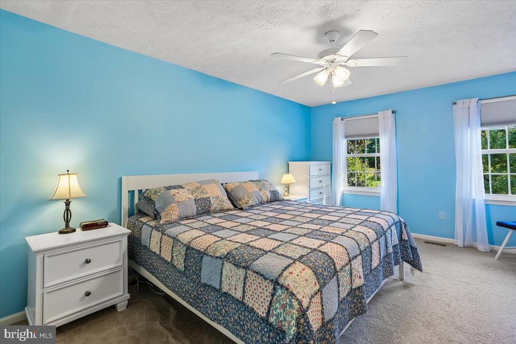 139 AMBERLEIGH DRIVE