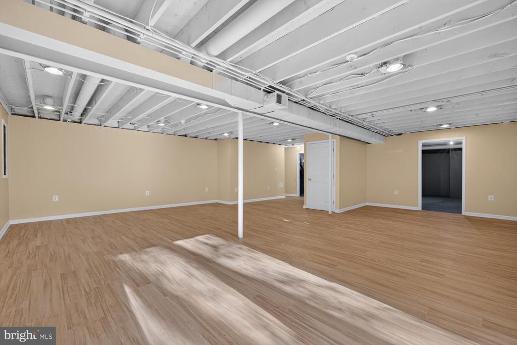 2512 LOCUSTWOOD PLACE