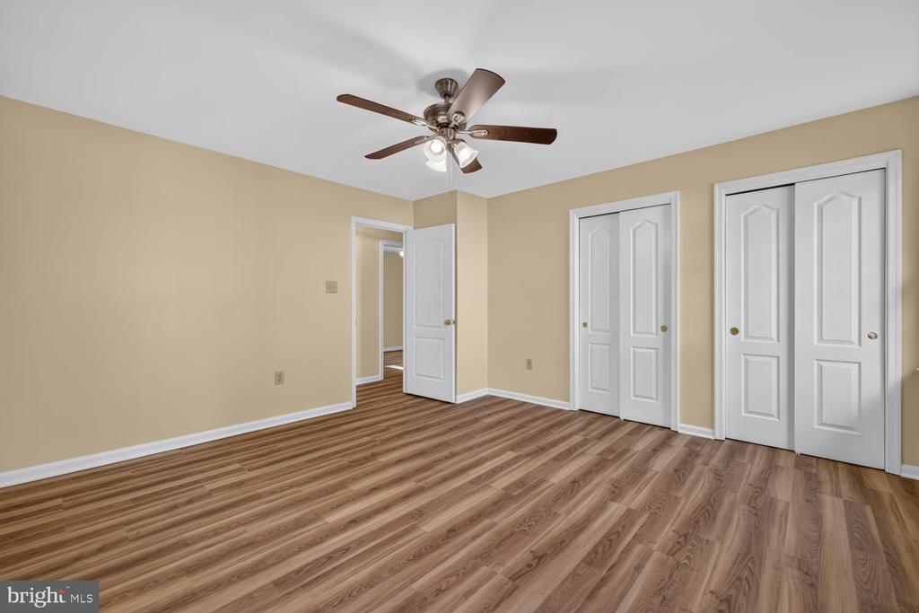 2512 LOCUSTWOOD PLACE