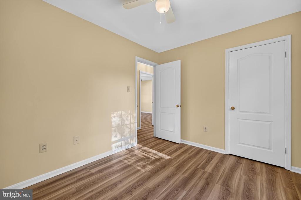 2512 LOCUSTWOOD PLACE