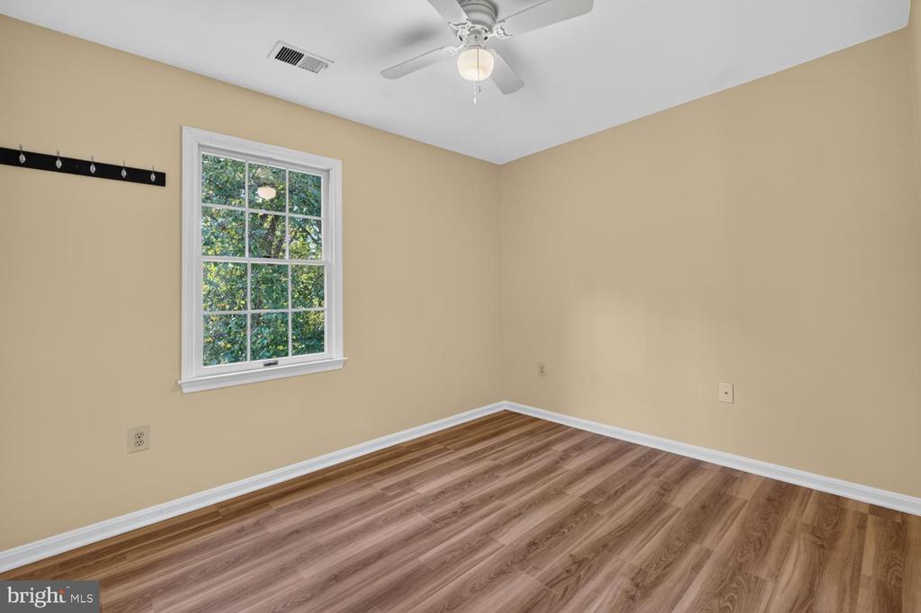 2512 LOCUSTWOOD PLACE