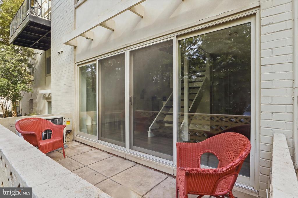8618 MANCHESTER ROAD Unit: 4