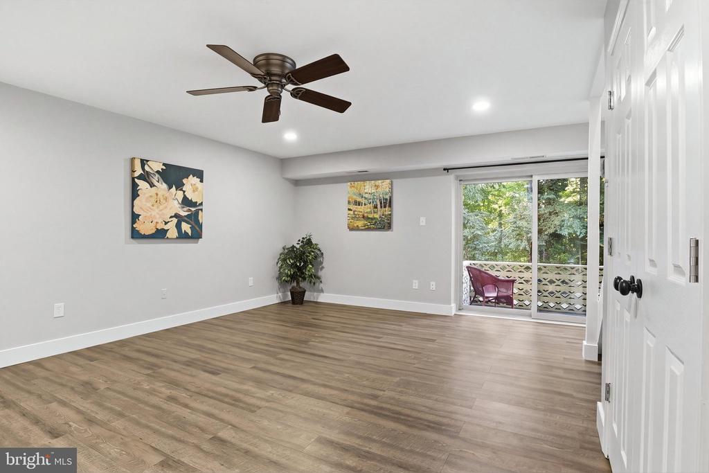 8618 MANCHESTER ROAD Unit: 4