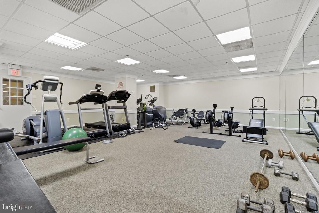 6100 WESTCHESTER PARK DRIVE Unit: T41704