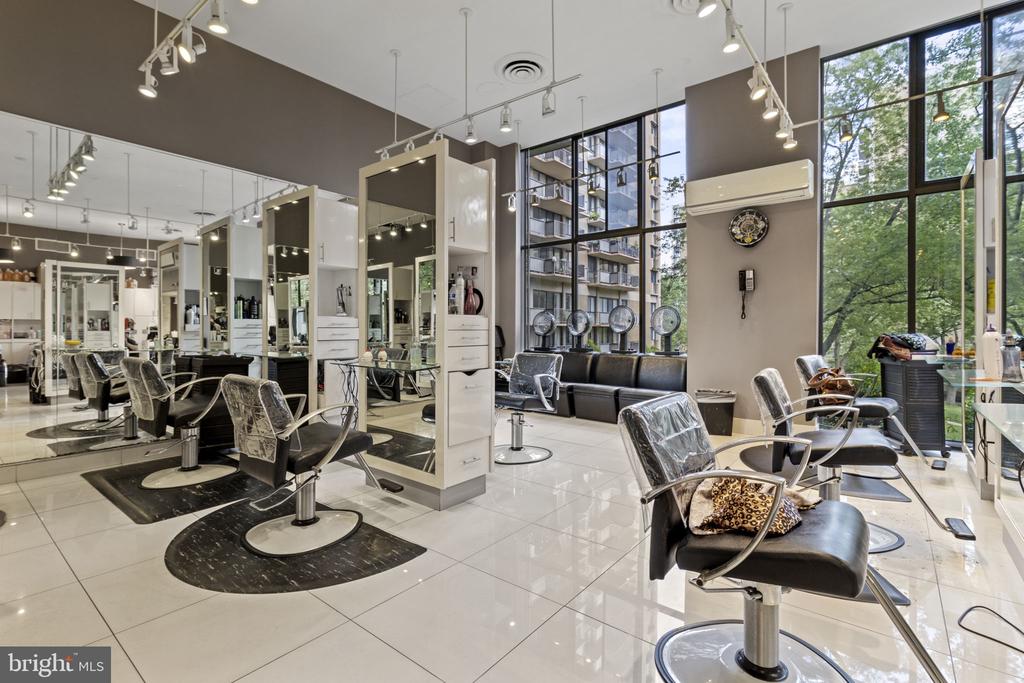 6100 WESTCHESTER PARK DRIVE Unit: T41704