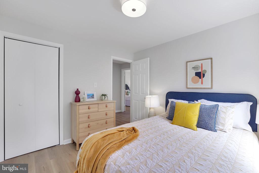 1406 NYE STREET