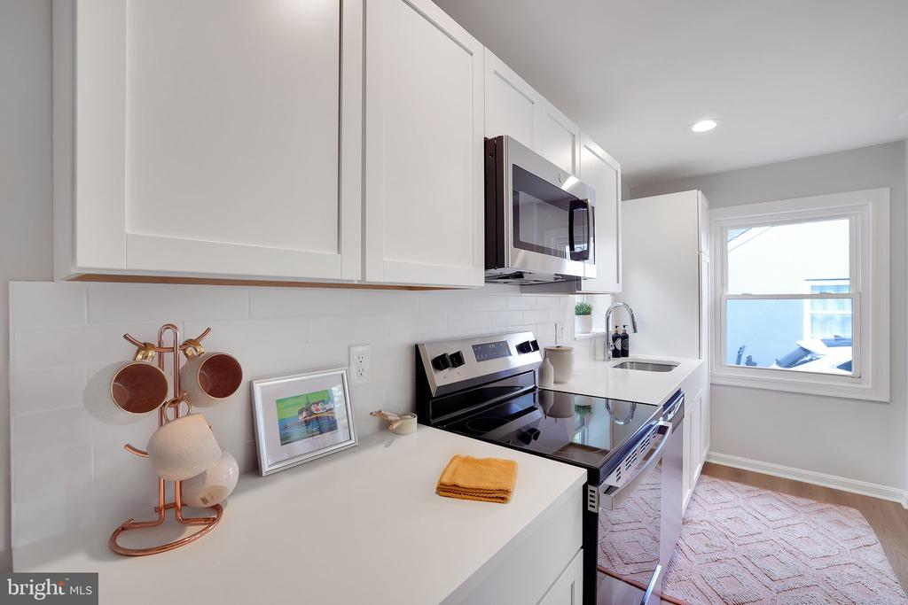 1406 NYE STREET