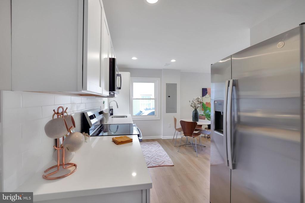 1406 NYE STREET