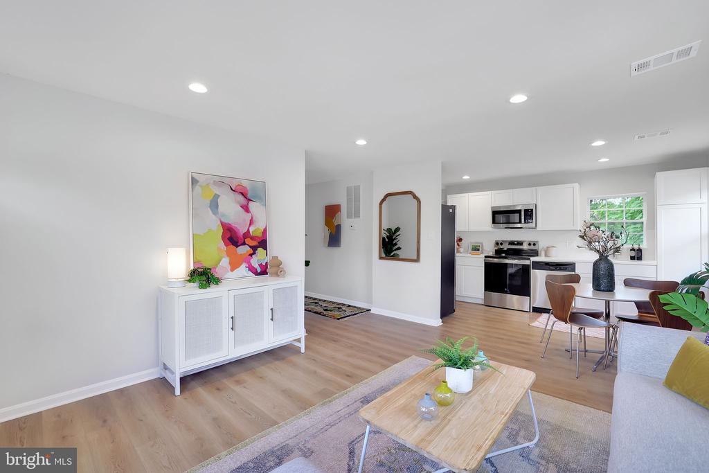 1406 NYE STREET