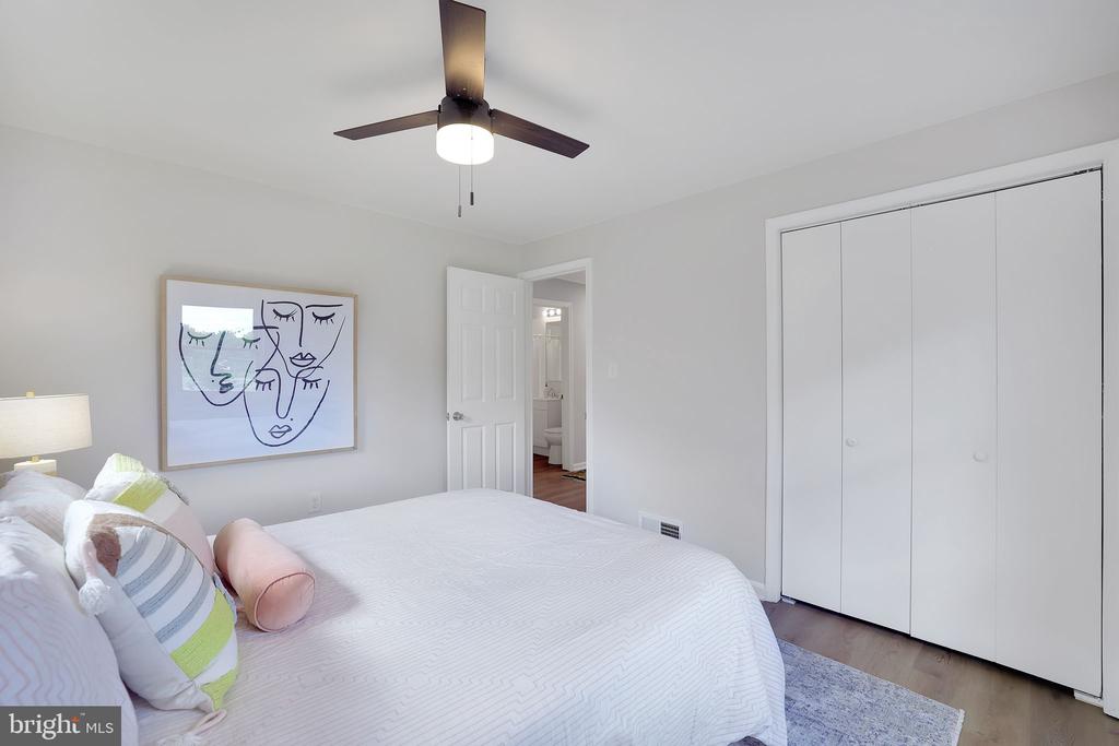 1406 NYE STREET