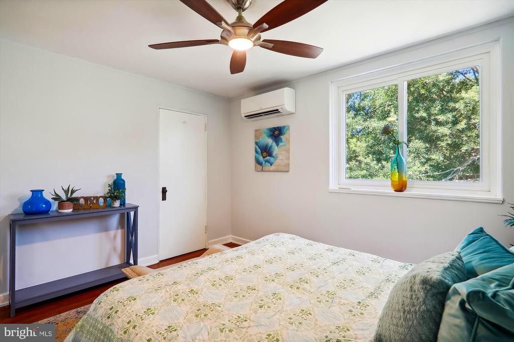 13 RIDGE ROAD
