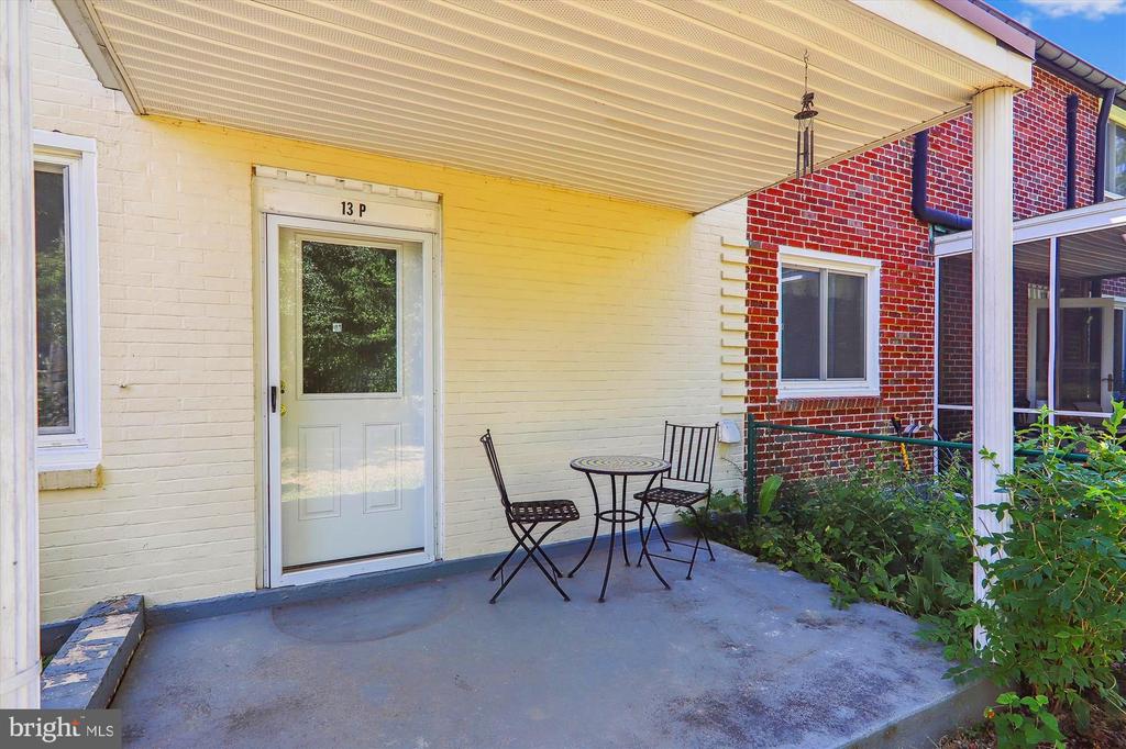 13 RIDGE ROAD