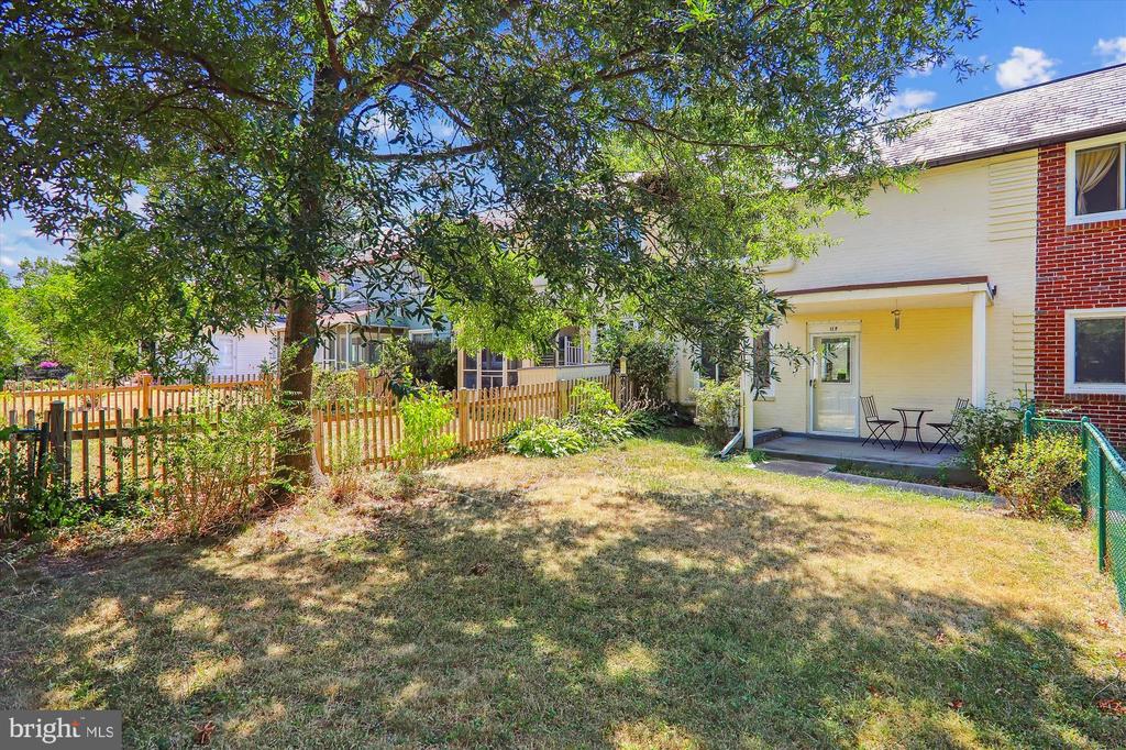 13 RIDGE ROAD