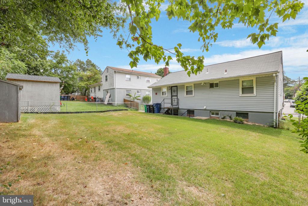 2620 HUGHES ROAD