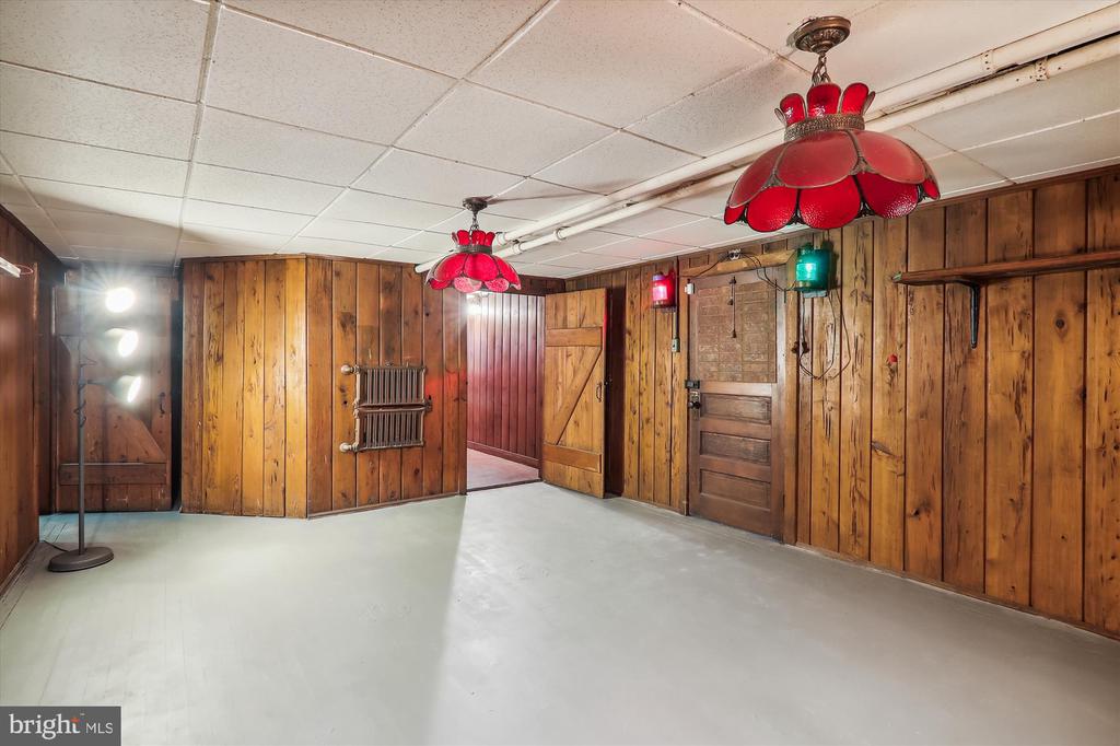 4201 QUEENSBURY ROAD