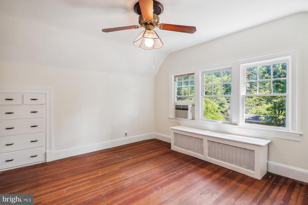 4201 QUEENSBURY ROAD