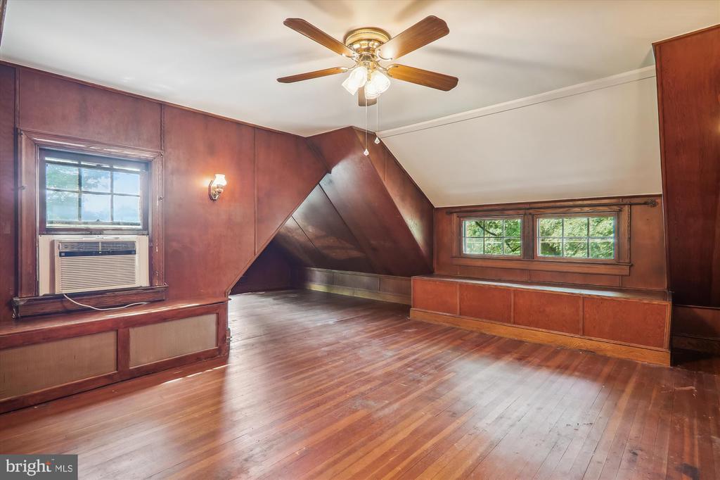 4201 QUEENSBURY ROAD