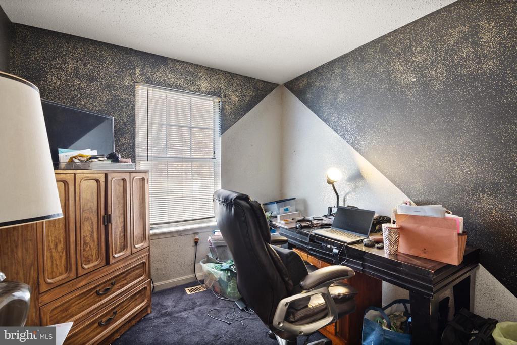 8600 SAPIENZA DRIVE